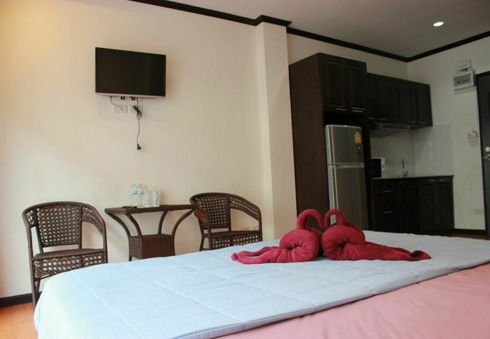 K&J Apartment Ban Nong Tabaek Exteriér fotografie