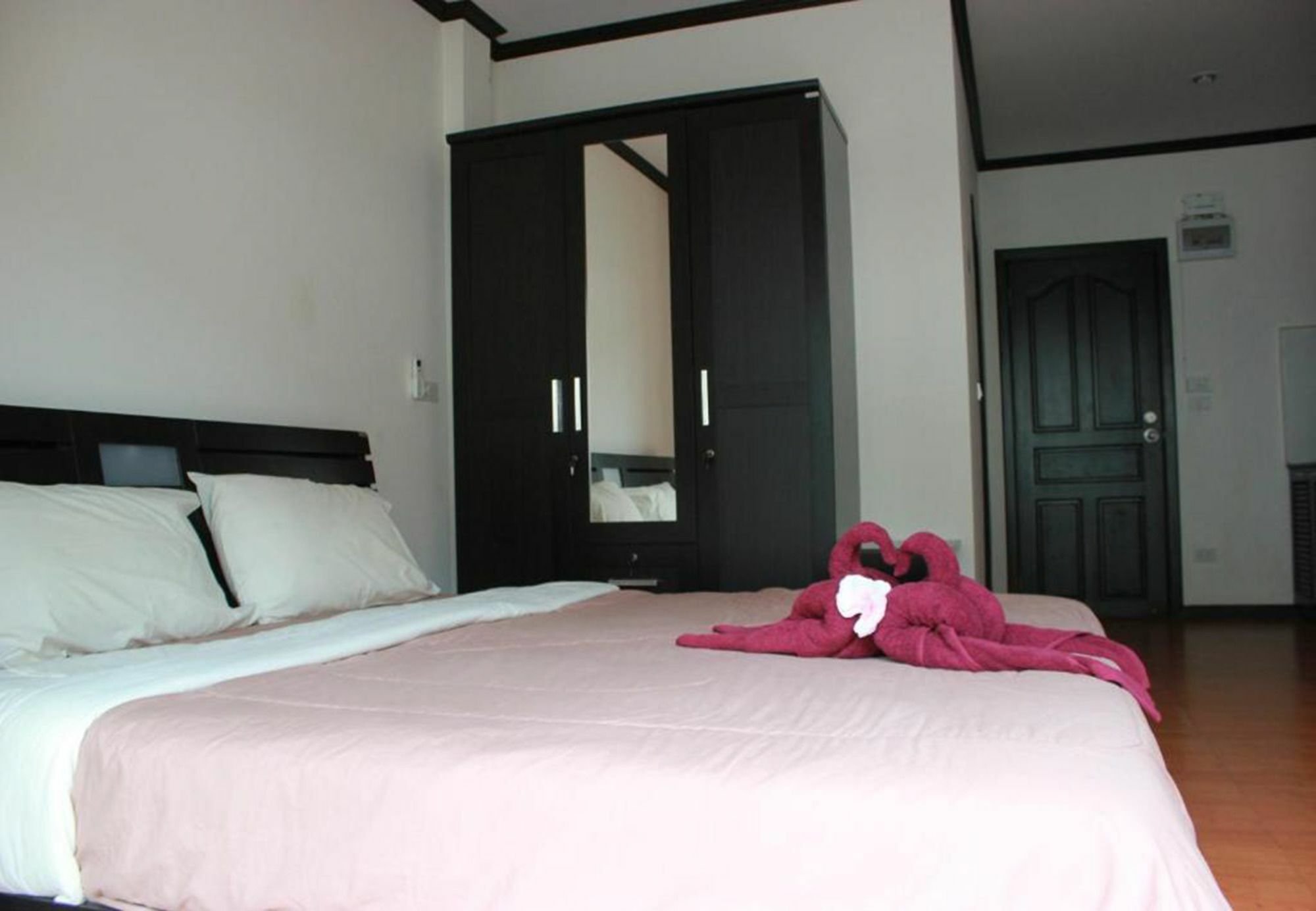 K&J Apartment Ban Nong Tabaek Exteriér fotografie