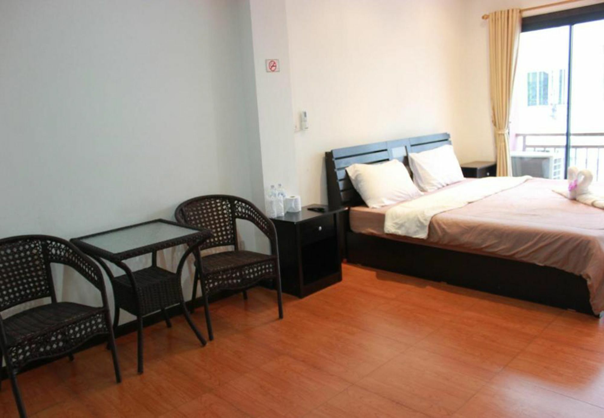 K&J Apartment Ban Nong Tabaek Exteriér fotografie